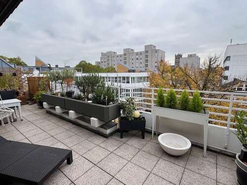 Foto - Haus zum Kaufen in Neuss Innenstadt 2.050.000,00 € 644.72 m²