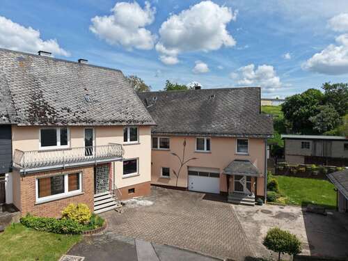 Foto - Haus zum Kaufen in Bubach 229.000,00 € 302.38 m²