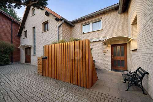 Foto - Haus zum Kaufen in Moringen 230.000,00 € 272 m²