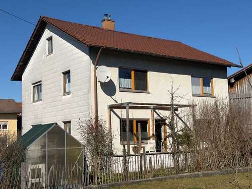 Foto - Haus zum Kaufen in Sontheim 230.000,00 € 140 m²