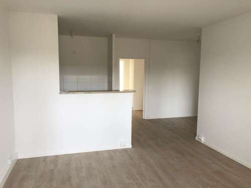 Foto - Wohnung zum Mieten in Chemnitz 400,00 € 67.92 m²
