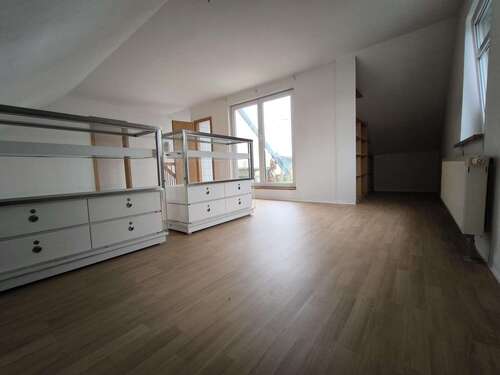 Foto - Wohnung zum Mieten in Chemnitz 749,00 € 115 m²
