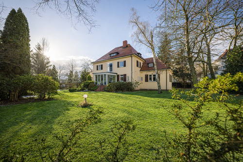 Foto - Haus zum Kaufen in Taucha 995.000,00 € 300 m²