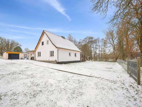 Foto - Haus zum Kaufen in Neuhof 319.000,00 € 153.88 m²