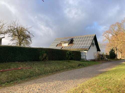 Foto - Haus zum Kaufen in Lindenberg 250.000,00 € 165 m²