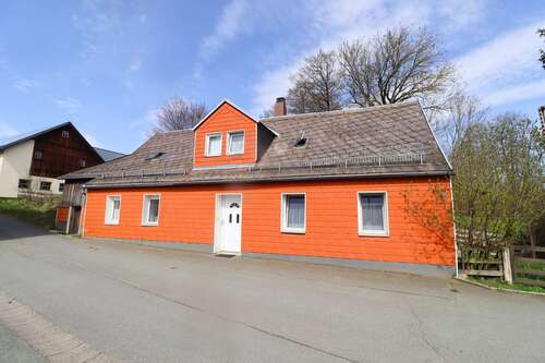 Foto - Haus zum Kaufen in Stammbach 79.000,00 € 65 m²