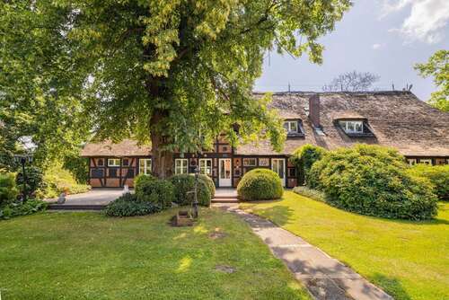 Foto - Haus zum Kaufen in Bleckede 1.995.000,00 € 683 m²