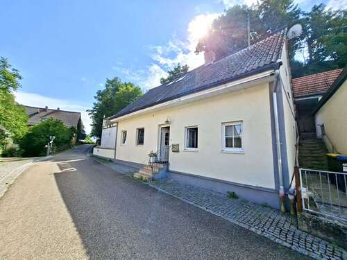 Foto - Haus zum Kaufen in Burgheim 249.000,00 € 110 m²