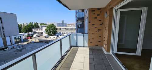 Foto - Wohnung zum Mieten in Fellbach 837,67 € 57.77 m²