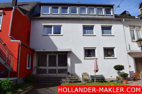 Foto - Haus zum Kaufen in Reil 169.000,00 € 243 m²