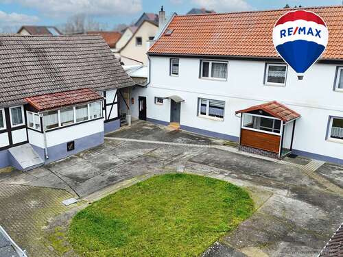 Foto - Haus zum Kaufen in Oschersleben Alikendorf 217.000,00 € 184 m²