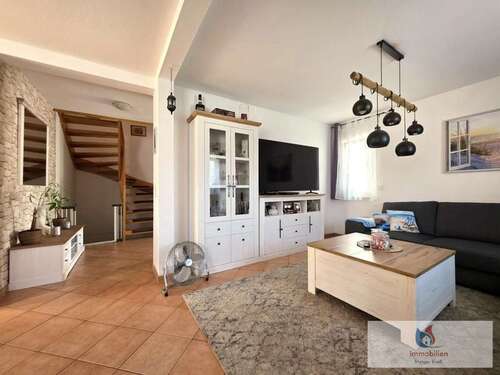 Foto - Haus zum Kaufen in Erlensee 535.000,00 € 122.49 m²