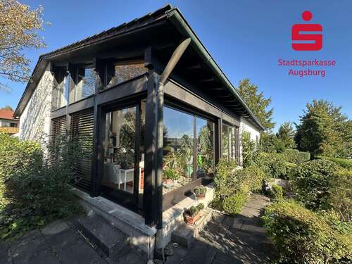 Foto - Haus zum Kaufen in Neusäß 689.000,00 € 203 m²