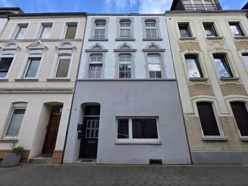 Foto - Haus zum Kaufen in Neuss 435.000,00 € 211.19 m²