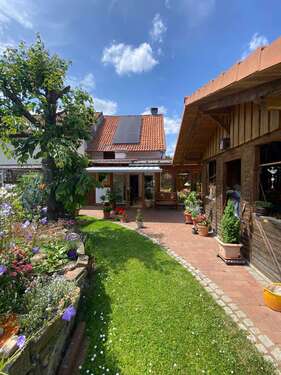 Foto - Haus zum Kaufen in Markoldendorf 329.000,00 € 211 m²
