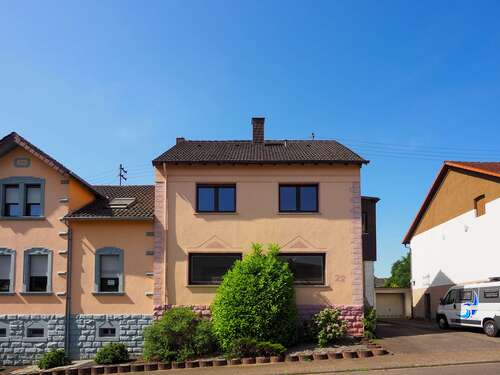 Foto - Haus zum Kaufen in Wadgassen 195.000,00 € 203 m²