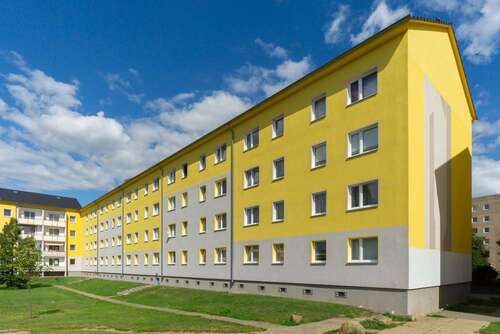 Foto - Wohnung zum Mieten in Schönebeck 324,60 € 64.92 m²