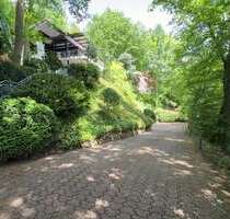 Haus zum Kaufen in Bergisch Gladbach 995.000,00 € 275 m²