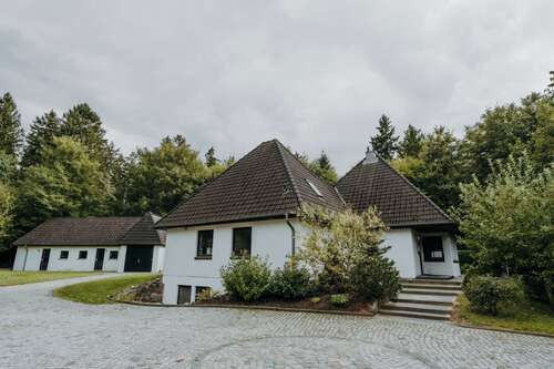Foto - Haus zum Kaufen in Ratekau 898.000,00 € 210 m²