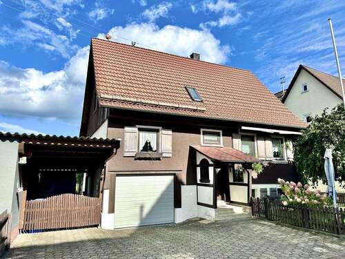 Foto - Haus zum Kaufen in Dornhan 279.000,00 € 135 m²