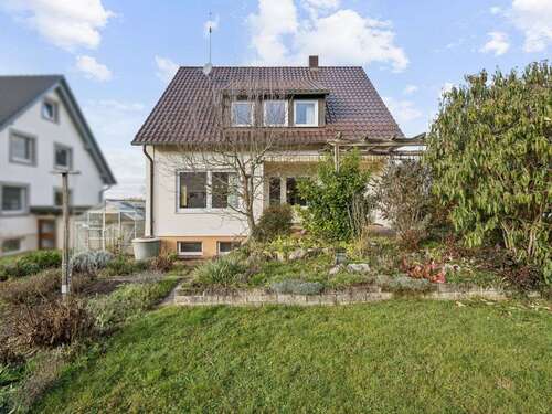 Foto - Haus zum Kaufen in Gärtringen 565.000,00 € 143.42 m²