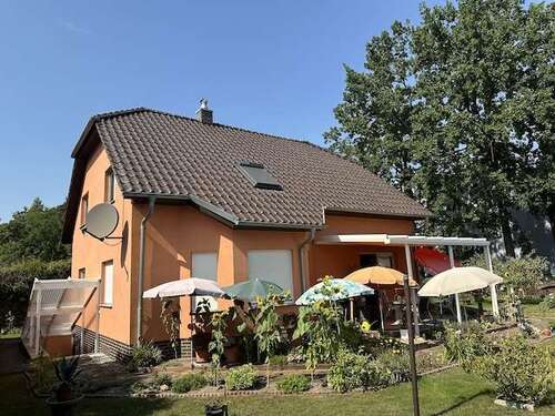 Foto - Haus zum Kaufen in Schwedt 352.000,00 € 140 m²