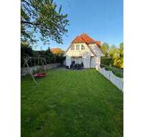 Haus zum Mieten in Wiefelstede 1.200,00 € 100 m²