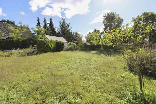 Foto - Grundstück zu verkaufen in Hohen Neuendorf 225.000,00 € 651 m²