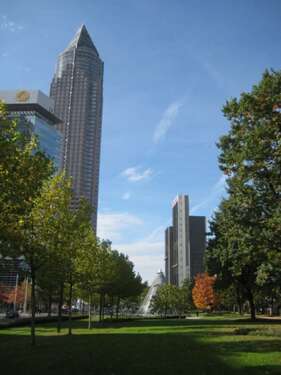 Foto - Haus zum Kaufen in Frankfurt 1.950.000,00 € 500 m²