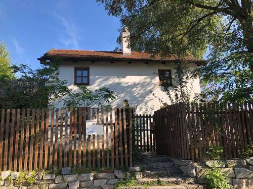 Foto - Haus zum Mieten in Ergoldsbach 750,00 € 53 m²