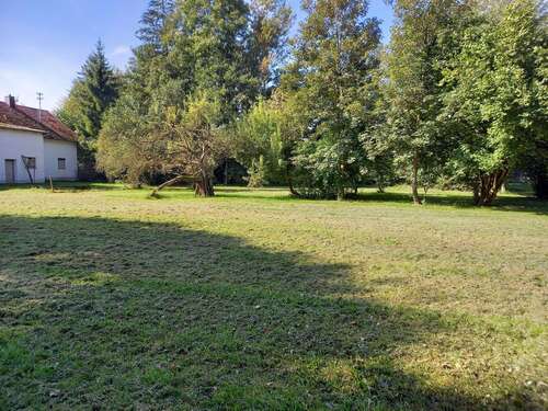 Foto - Spezialgewerbe in Hallbergmoos 1.250.000,00 €