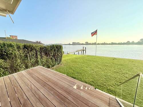 Foto - Wohnung zum Mieten in Brake 2.500,00 € 139 m²