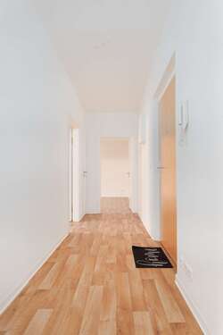 Foto - Wohnung zum Mieten in Schönebeck 312,36 € 54.8 m²