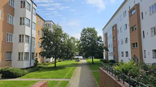 Foto - Wohnung zum Kaufen in Berlin Niederschöneweide 229.000,00 € 57.48 m²