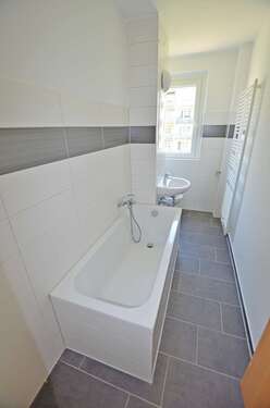 Foto - Wohnung zum Mieten in Sangerhausen 370,00 € 60.76 m²