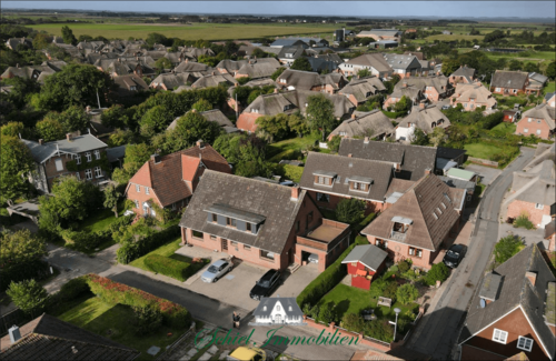 Foto - Haus zum Kaufen in Oldsum Föhr 890.000,00 € 307 m²