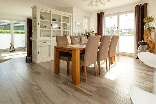 Foto - Haus zum Kaufen in Königswinter 699.000,00 € 186 m²