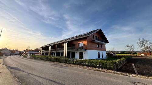 Foto - Wohnung zum Mieten in Bruckmühl 1.345,00 € 77.67 m²