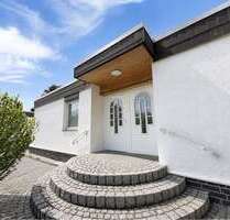 Haus zum Kaufen in Rösrath 660.000,00 € 203.17 m²