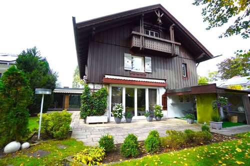 Foto - Haus zum Kaufen in Ottobrunn 1.995.000,00 € 428 m²