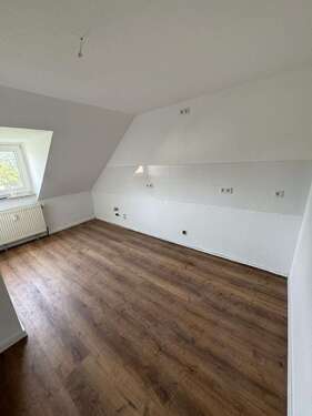 Foto - Wohnung zum Mieten in Solingen 720,00 € 80 m²