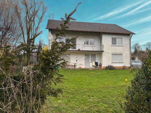 Foto - Haus zum Kaufen in Knetzgau 269.900,00 € 153 m²