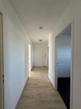 Foto - Wohnung zum Mieten in Kabelsketal 500,00 € 75.32 m²