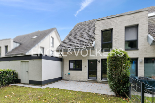 Foto - Haus zum Mieten in Bergisch Gladbach 1.988,00 € 142 m²