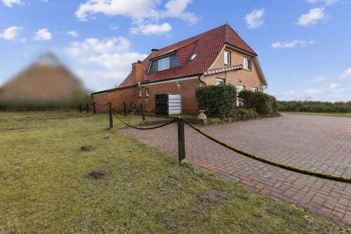 Foto - Haus zum Kaufen in Brietlingen 449.000,00 € 270 m²