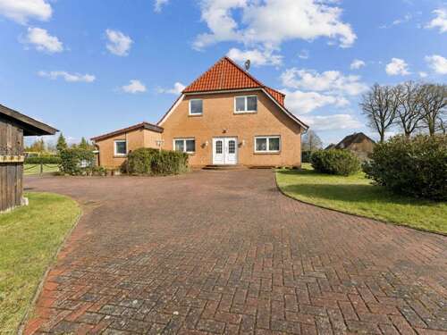 Foto - Haus zum Kaufen in Brietlingen 499.000,00 € 270 m²