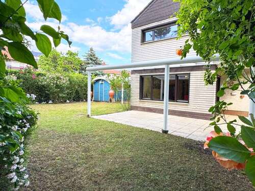 Foto - Haus zum Kaufen in Wiesbaden-Nordenstadt 960.000,00 € 160 m²