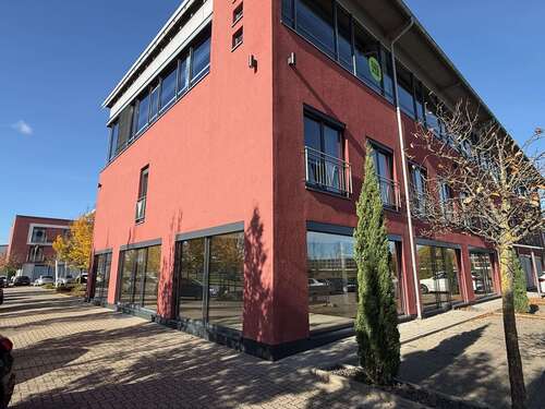 Foto - Büro in Landau 3.760,00 € 376 m²