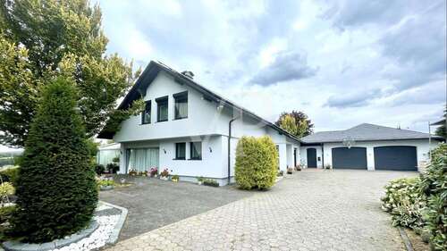 Foto - Haus zum Kaufen in Olpe Thieringhausen 795.000,00 € 264 m²