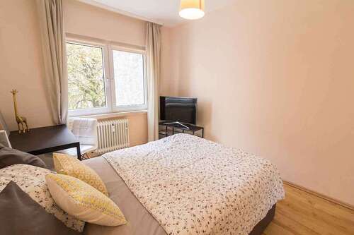 Foto - WG-Zimmer in Frankfurt am Main 690,00 € 12 m²